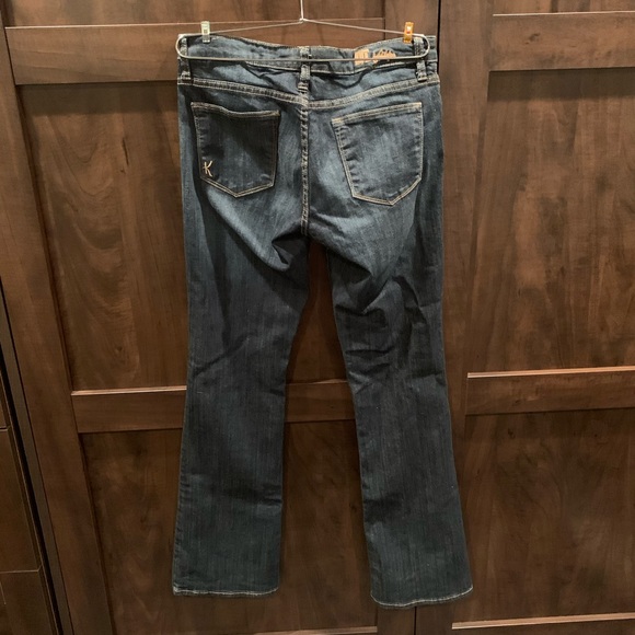 KUT Felicia Baby Boot Cut Jeans - Picture 2 of 4